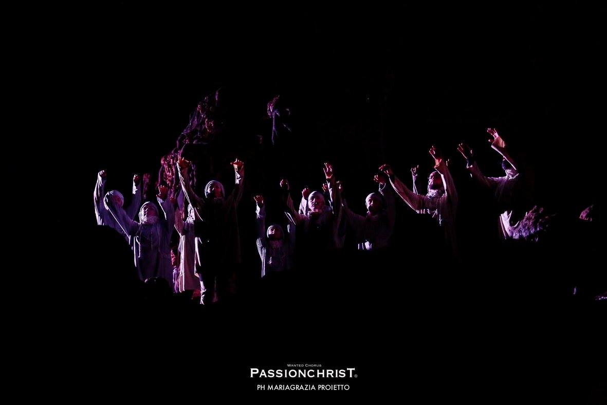 Wanted Chorus alle grotte, edizione record per Passionchrist 2016